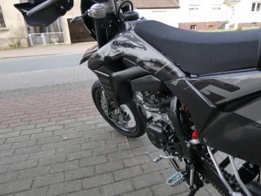 Neufahrzeug Motorrad Sherco 125 4T SM-RS Blackmoon Supermoto