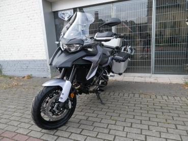 Neufahrzeug Motorrad QJ Motor SRT 700 ABS