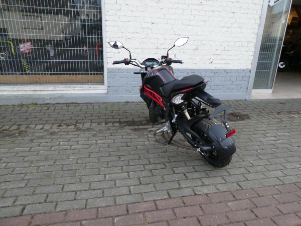 Neufahrzeug Motorrad Online GTR 125 Schwarz-Rot Tageszulassung