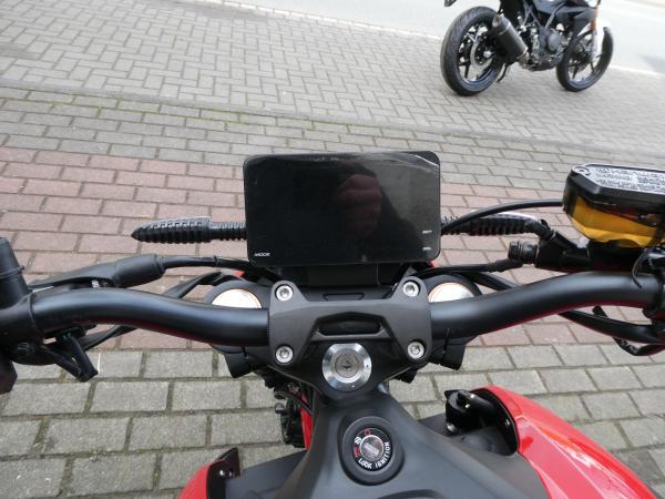 Neufahrzeug Motorrad Online Pista 125 ABS Schwarz-Rot
